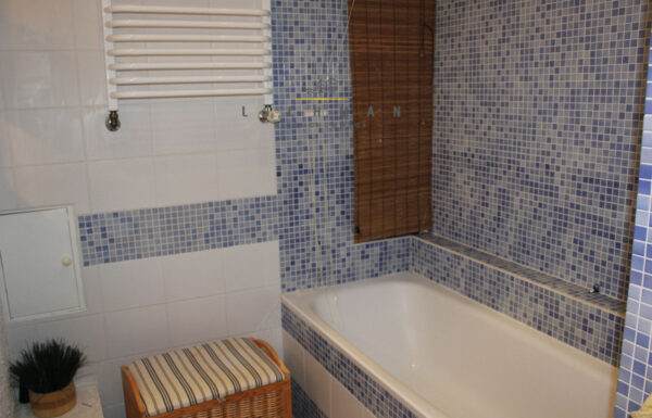 Nieruchomości na sprzedaż łódź