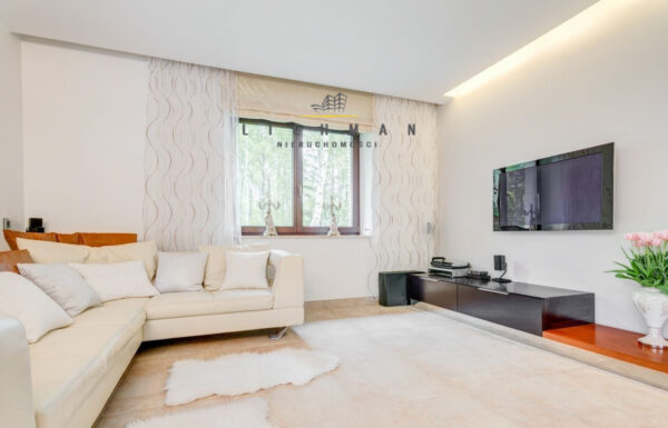 Nieruchomości na sprzedaż łódź