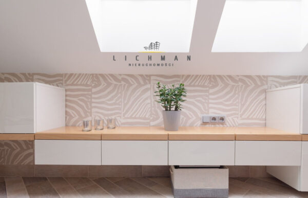 Nieruchomości na sprzedaż łódź