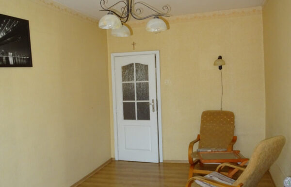 Przestronne 3 pokoje z balkonem – blisko Piotrkows