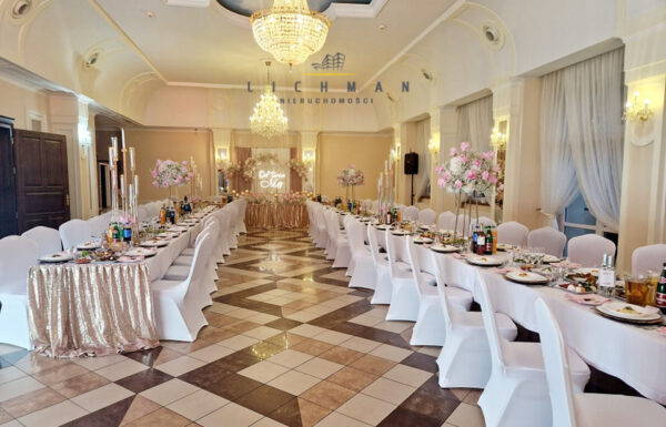 Obiekt hotelowy z salami bankietowy i SPA