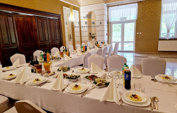 Obiekt hotelowy z salami bankietowy i SPA