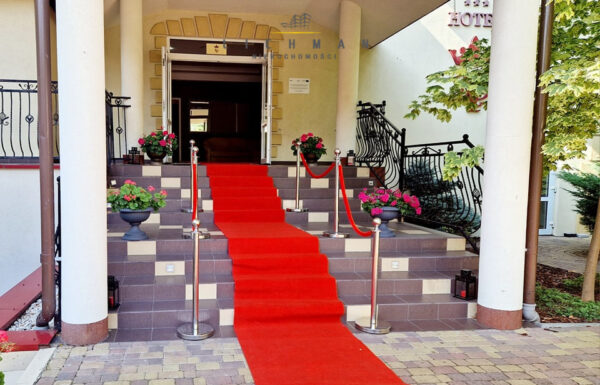 Obiekt hotelowy z salami bankietowy i SPA