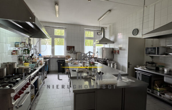 Obiekt hotelowy z salami bankietowy i SPA