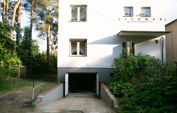 109307525_max.jpg